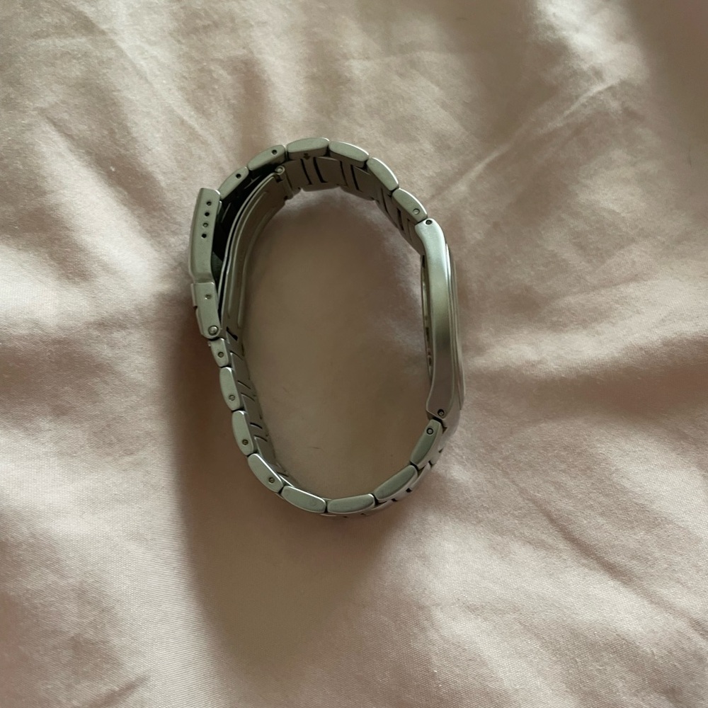 Men’s Kenneth Cole Silver Watch - Picture 2 of 5